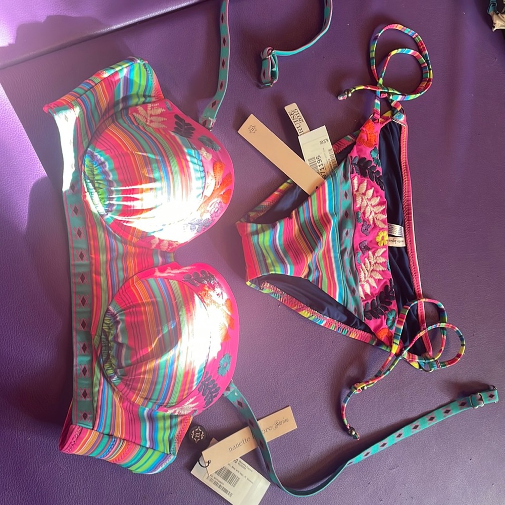 NANETTE LEPORE SzM bikini embroidered striped string